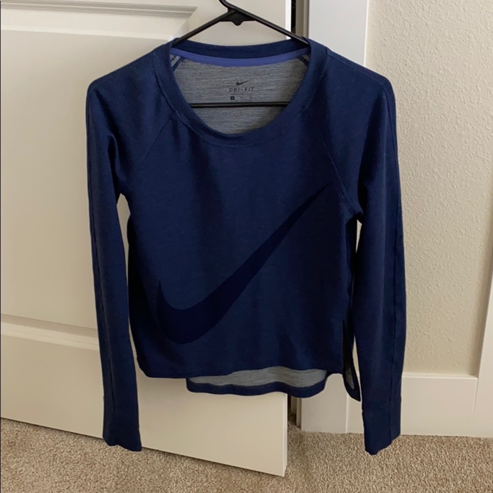 Long sleeve top